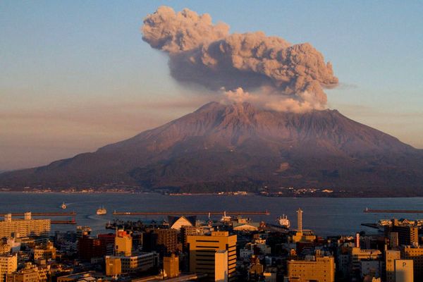 vulcano-aso.jpg vulcano-aso.jpg