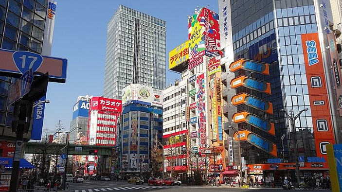 Tokyo cambia volto: due simboli della città verranno smantellati
