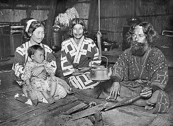 Ainu famiglia Ainu famiglia