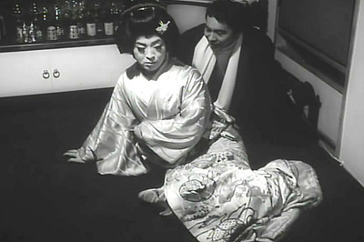 Funeral Parade of Roses