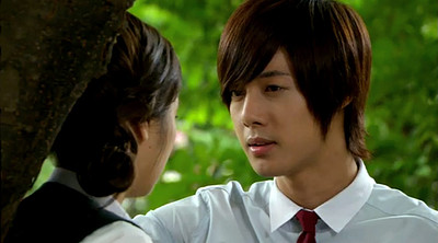 Playful Kiss