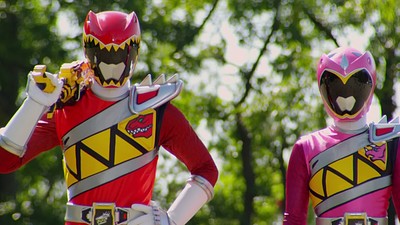 Ressha Sentai Toqger Vs Kyoryuger: The movie