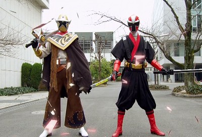 Shuriken Sentai Ninninger: AkaNinger VS StarNinger Hundred Nin Battle