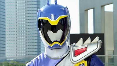 Zyuden Sentai Kyoryuger Returns: 100 YEARS AFTER