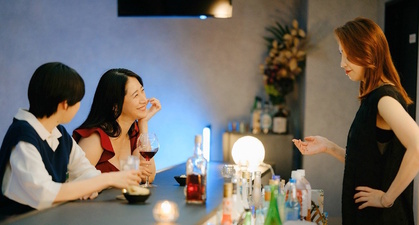 Ayaka Is in Love with Hiroko