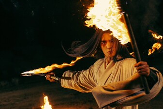 Blades of the Guardians: Wind Rises in the Desert