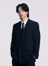 Fukushū kareshi: dekiai shachō no kao ni wa ura ga aru