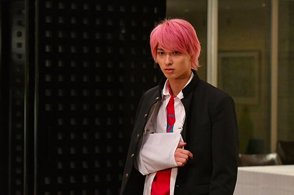 A Story to Read When You First Fall in Love (Live) | AnimeClick.it
