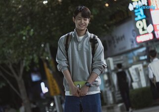 Heesu in Class 2