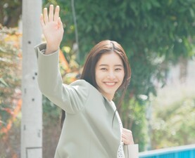 Hodonaku, Owakare Desu