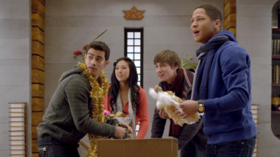 Power Rangers Samurai Christmas Together, Friends Forever