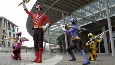 Power Rangers Samurai Christmas Together, Friends Forever