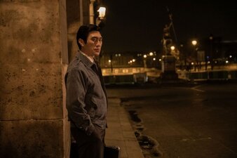 L'uomo accanto