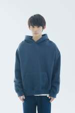 Tōmei na Yoru ni Kakeru Kimi to, Me ni Mienai Koi wo Shita