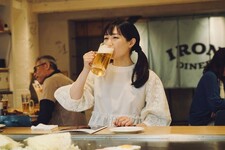 Wakako Zake 9