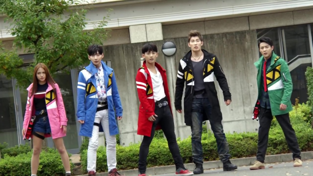 Power Rangers Dino Force Brave (Live) | AnimeClick.it