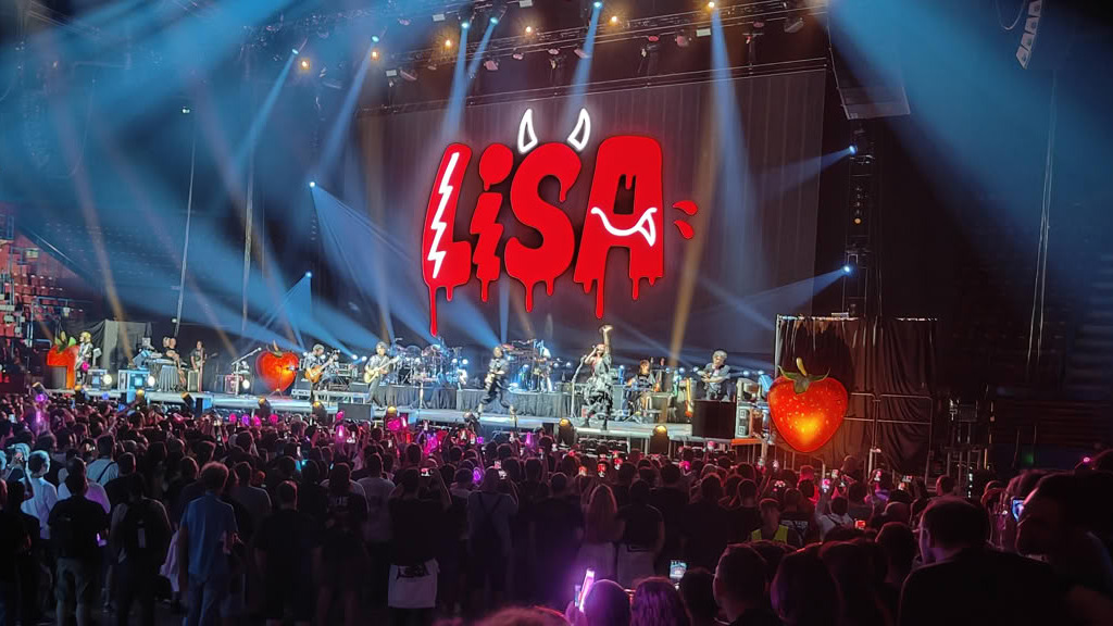 LiSA a Milano: la voce delle sigle di tanti anime conquista l'Unipol Forum