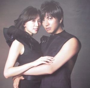 kimutaku-shizuka-pose.jpg kimutaku-shizuka-pose.jpg