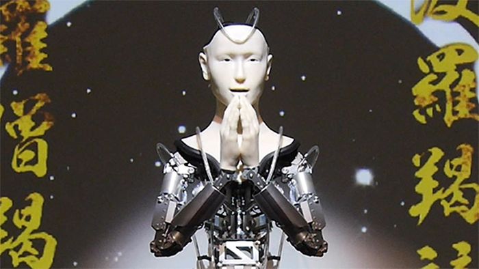 Kannon diventa un androide Kannon diventa un androide