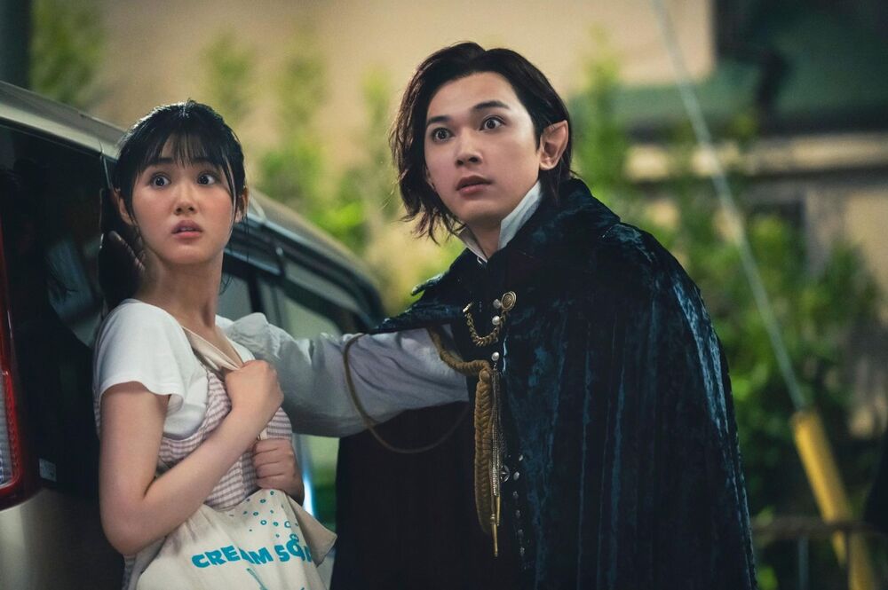 Babanba_Banban_Vampire-kabedon