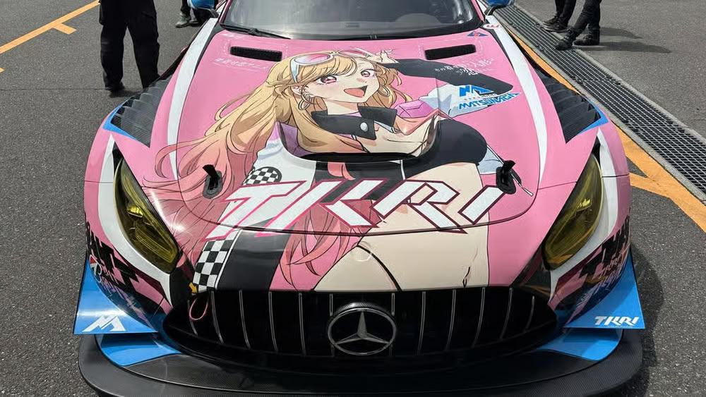 La Mercedes-AMG GT3 di Tokyo GT Racing con la livrea di Marin Kitagawa