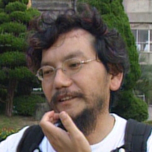 Hideaki Anno al lavoro sul concept di Ando Lloyd live fantascientifico