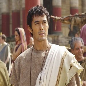 Rai 4: torna Missione: Estremo Oriente, con Thermae Romae