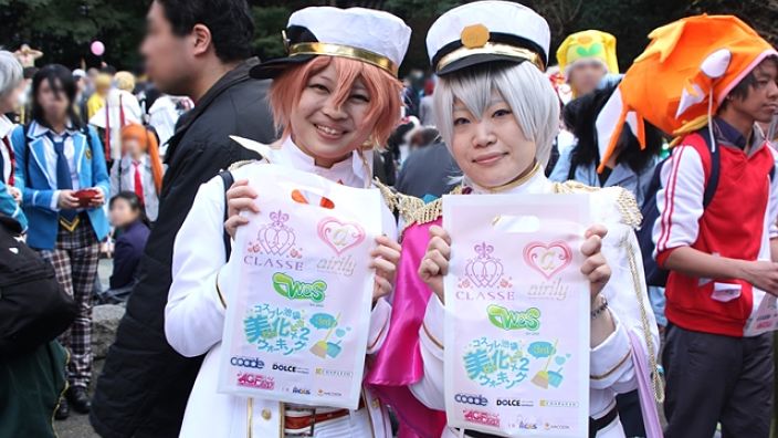 Cosplayers ripuliscono Ikebukuro nel Clean-Up "event"