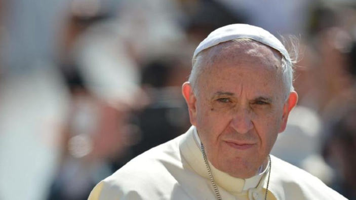 Papa Francesco e la foto del bambino di Nagasaki come monito contro la guerra