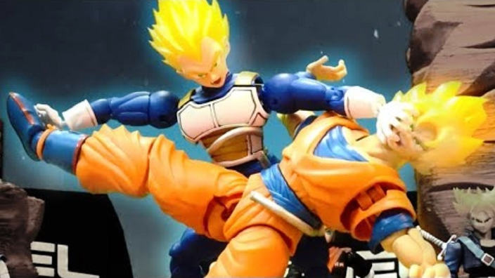Lo scontro più epico di sempre tra Goku e Vegeta? In stop motion!