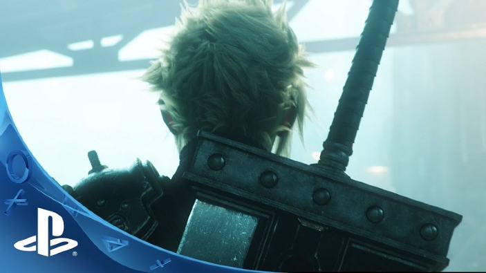 Final Fantasy VII Remake, lo sviluppo procede in parallelo con Kingdom Hearts III