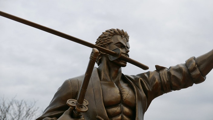 One Piece: inaugurata la statua di Roronoa Zoro