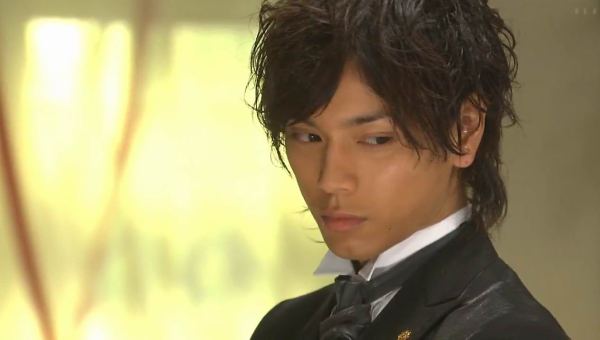 Hiro Mizushima - butler