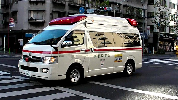 Cronaca nera 5 puntata ambulanza Cronaca nera 5 puntata ambulanza